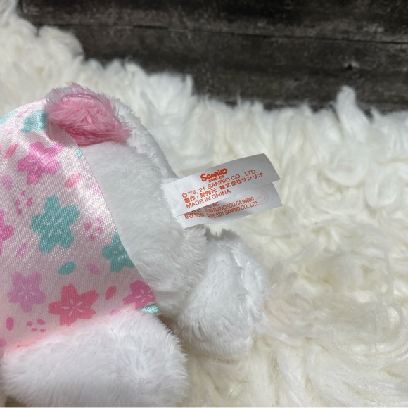 SANRIO POCHACCO SAKURA PINK JAPAN LIMITED CHERRY BLOSSOM STUFFED PLUSH TOY - Picture 5 of 6